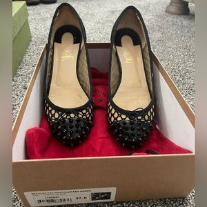 Woman’s Christian Louboitin flats